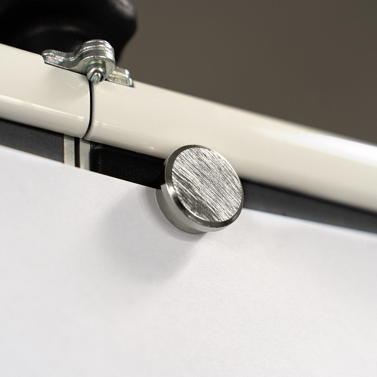 neuland-stahlmagnet-whiteboard-magnet image 3