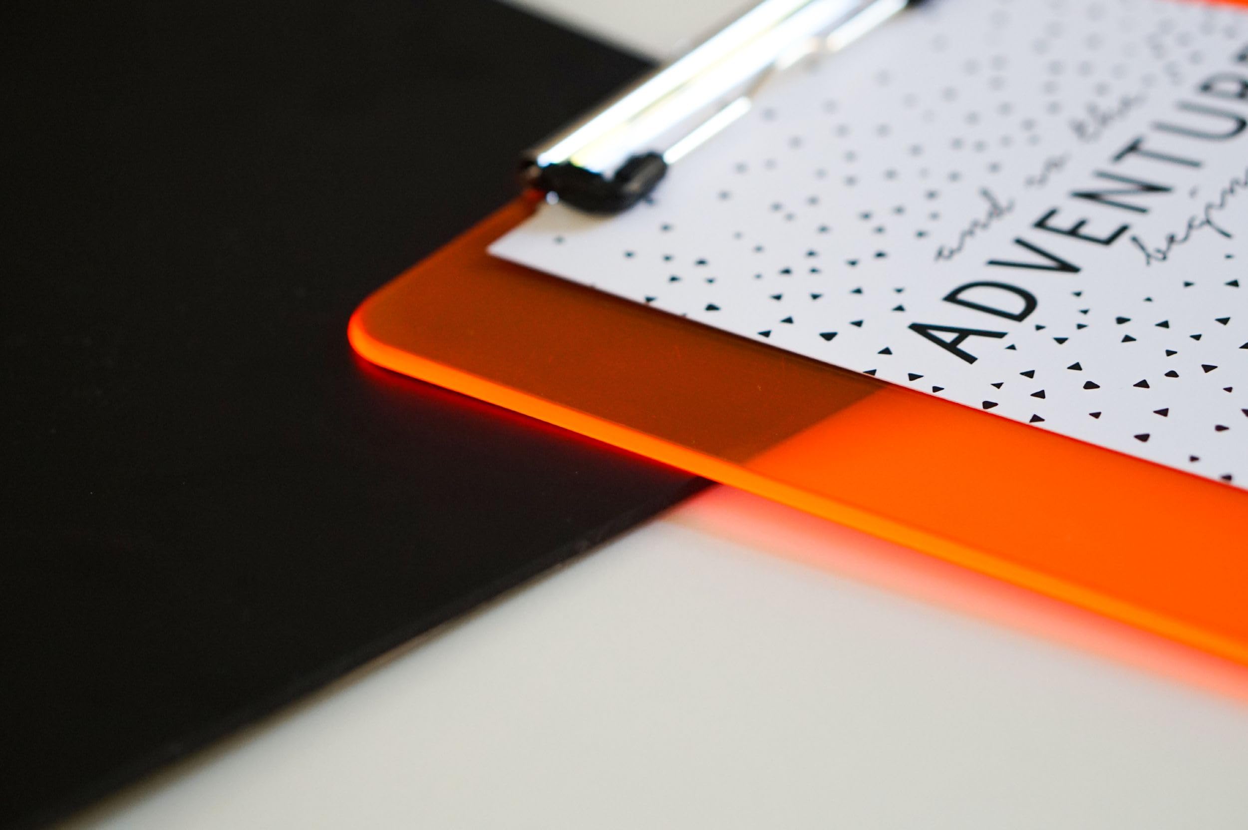 maul-maulneon-klemmbrett-a4-orange-transparent-hochformat-mit-stahlclip image 7