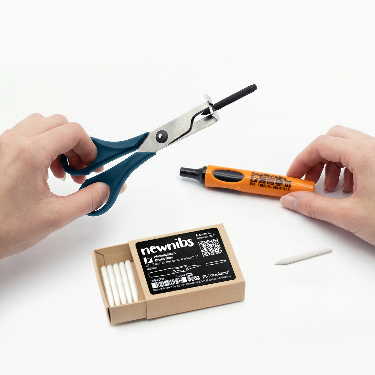 neuland-nibinator-2-spitzenzange-f-r-marker-spitzenwechsel image 2
