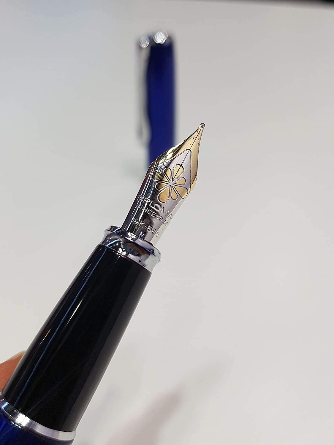 diplomat-excellence-a2-skyline-blau-f-llhalter-mit-14-kt-goldfeder image 6
